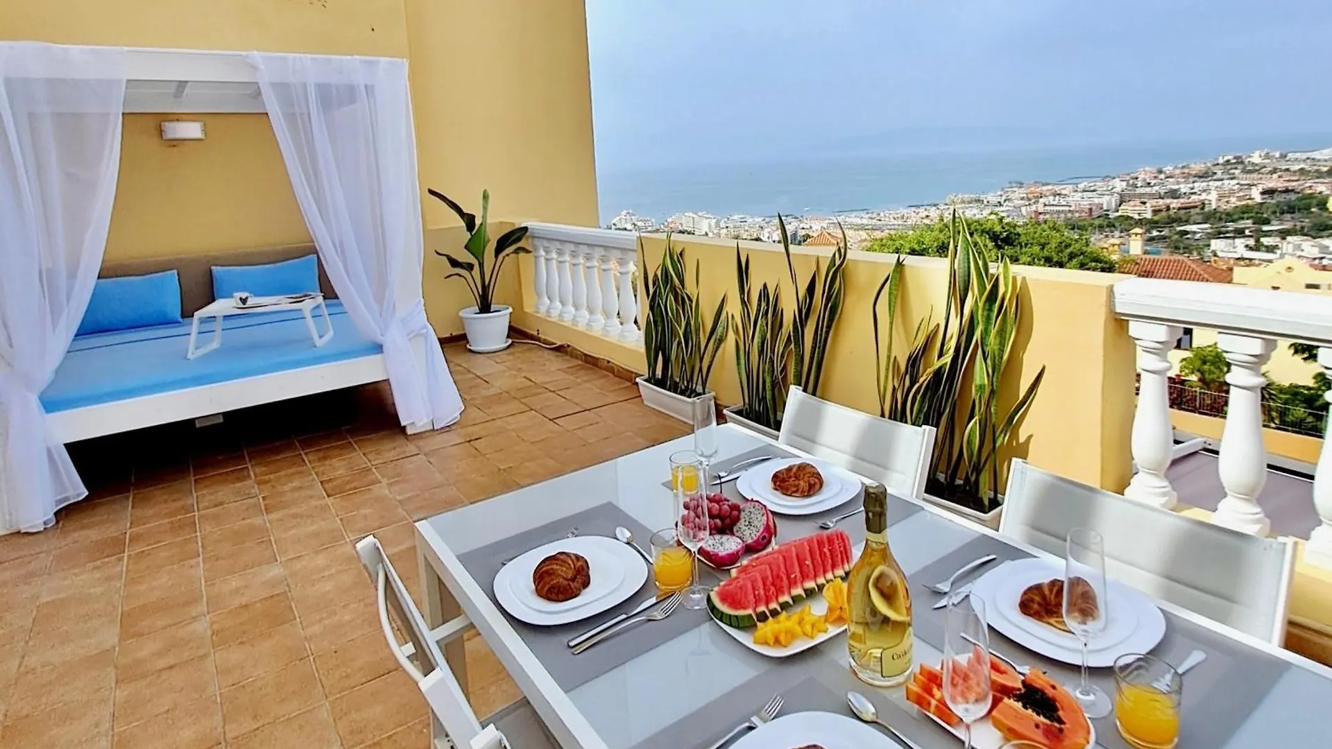 Buenavista Panoramic Apartment Costa Adeje İspanya